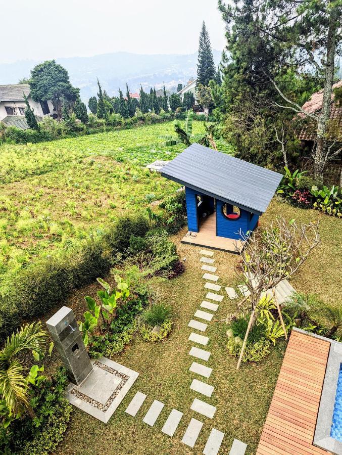 Cottonwood Exclusive Villa @Lembang Asri - Jacuzzi Playground Netflix Billyard المظهر الخارجي الصورة